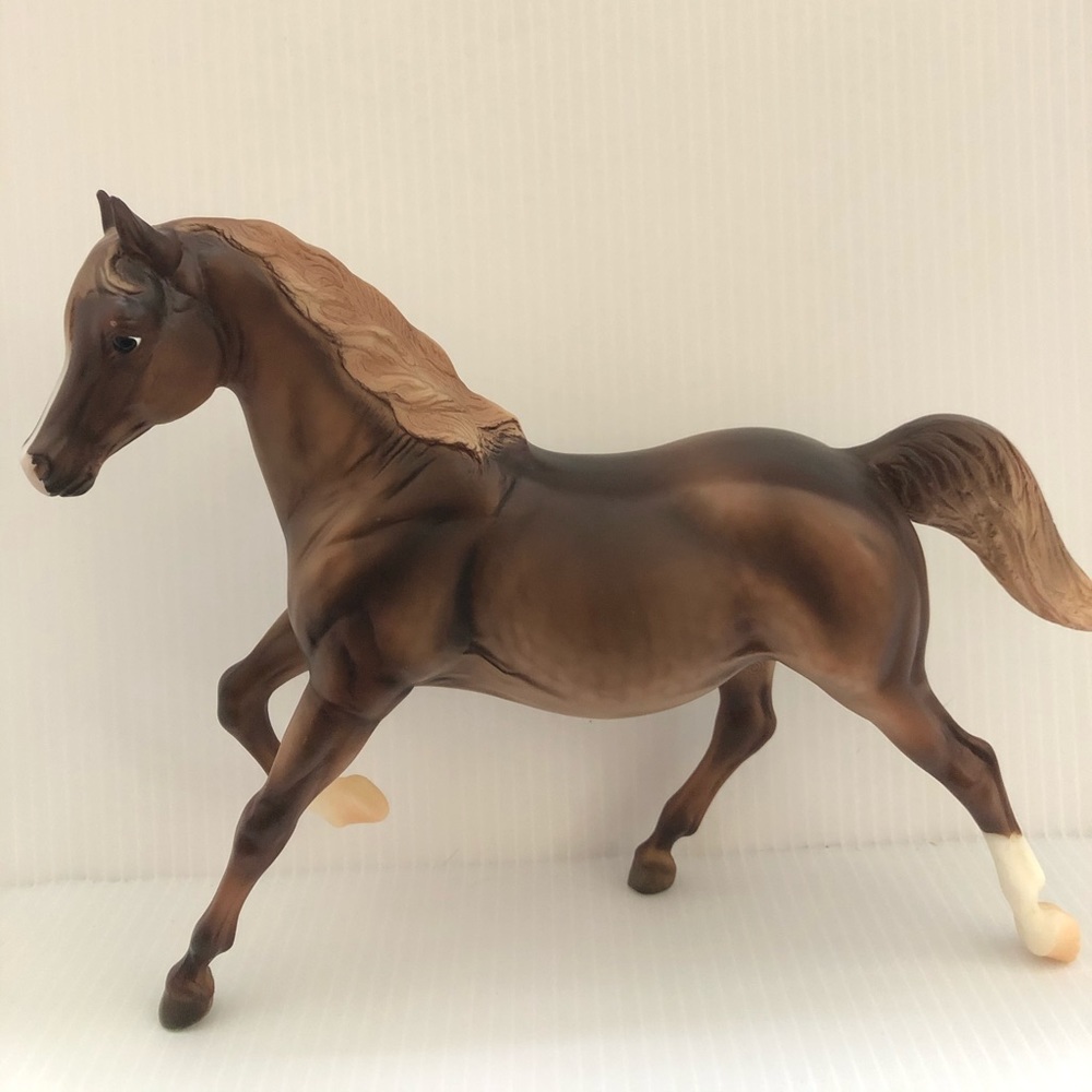 Traditional Breyer Liver Chestnut Mare